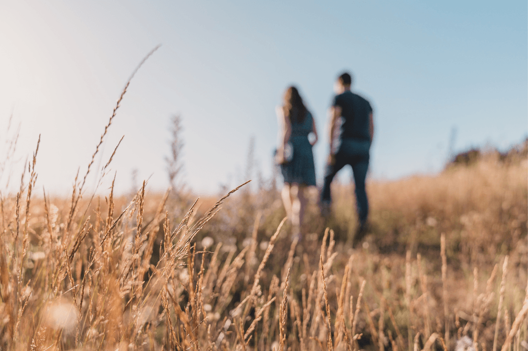 Couple en désaccord après le refus d’une thérapie de couple